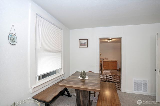 110 Alder Street E, Eatonville, WA 98328