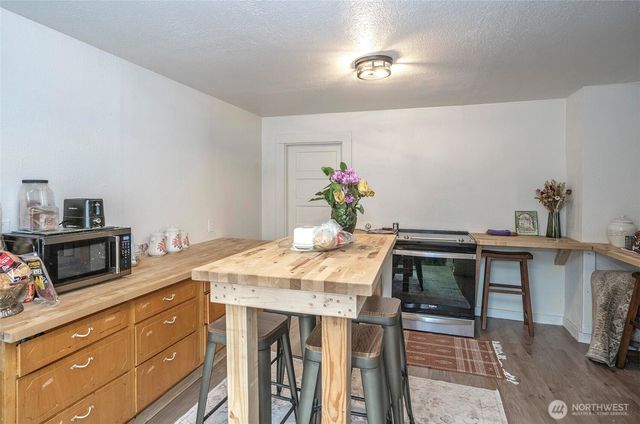 110 Alder Street E, Eatonville, WA 98328