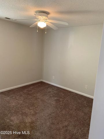 5010 Hunters Trail Unit 2, Wilmington, NC 28405