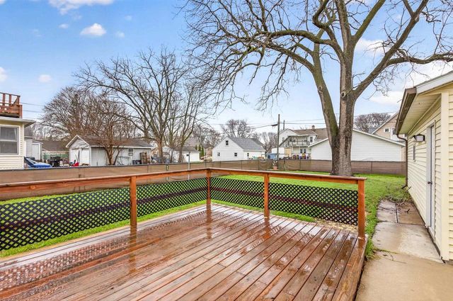 348 1ST STREET, Menasha, WI 54952
