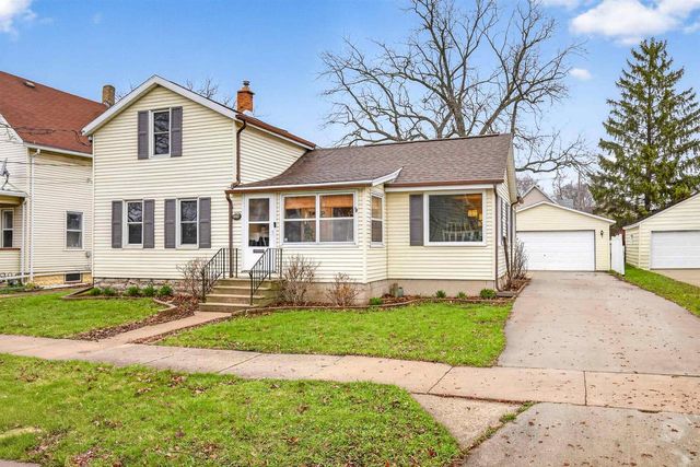 348 1ST STREET, Menasha, WI 54952