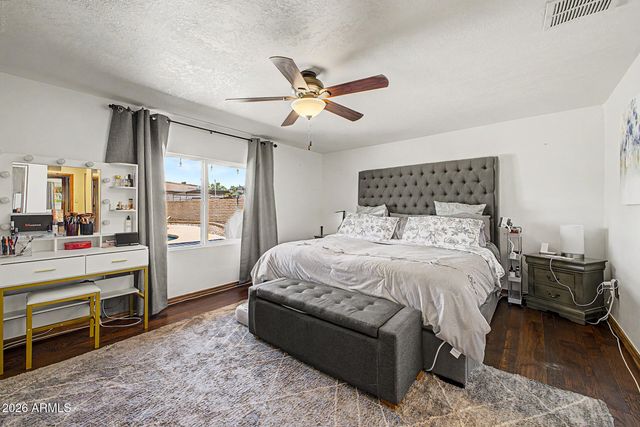 3109 N GILBERT Road, Mesa, AZ 85203