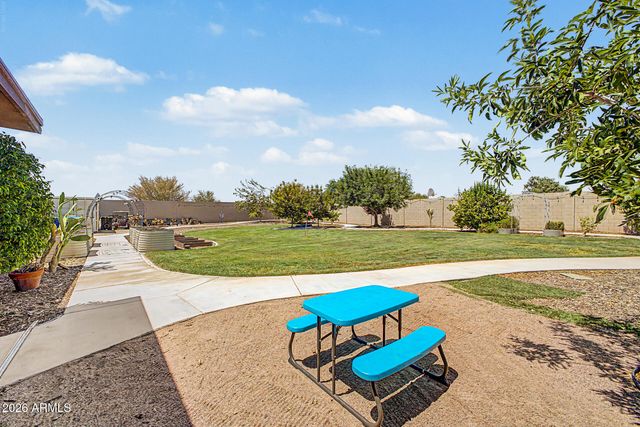 3109 N GILBERT Road, Mesa, AZ 85203