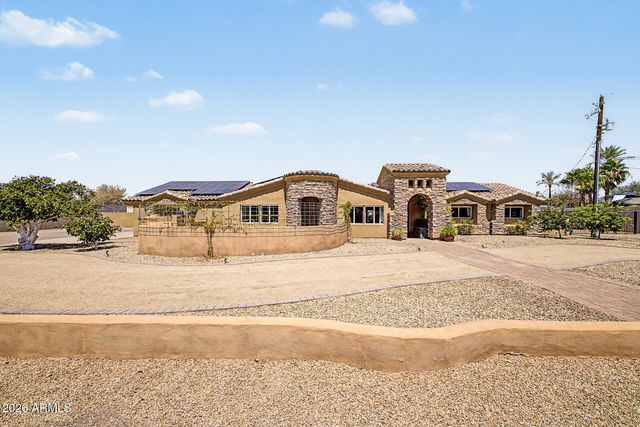 3109 N GILBERT Road, Mesa, AZ 85203