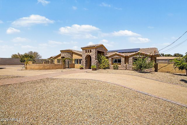 3109 N GILBERT Road, Mesa, AZ 85203