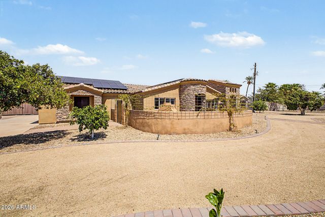 3109 N GILBERT Road, Mesa, AZ 85203