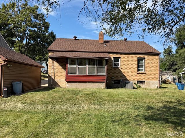 3615 Horn Avenue, Alton, IL 62002