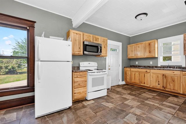 1103 CHERRY STREET, Oshkosh, WI 54901