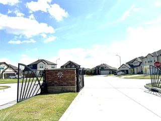 2437 Fairway Harbor Drive, Katy, TX 77493