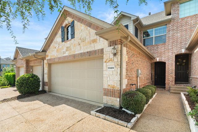 1909 Osprey Lane, Garland, TX 75044