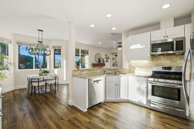 11310 Village Ridge Rd, San Diego, CA 92131