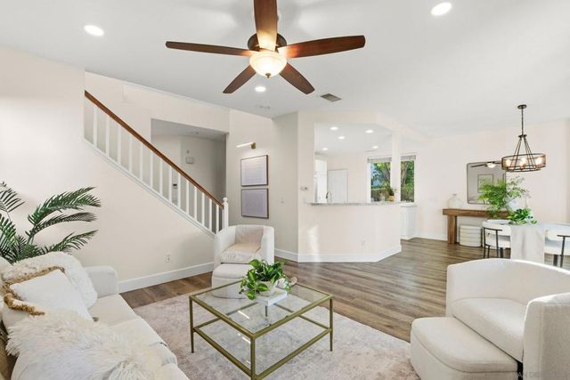 11310 Village Ridge Rd, San Diego, CA 92131