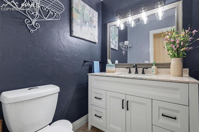 2000 Sundown Drive, Colorado Springs, CO 80905