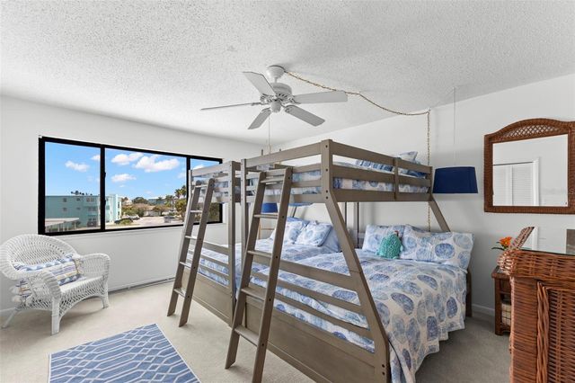 433 S PAULA DRIVE 28, Dunedin, FL 34698