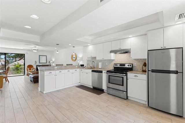 433 S PAULA DRIVE 28, Dunedin, FL 34698
