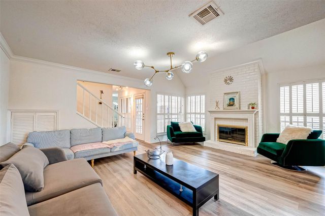 1908 Augusta Drive 7, Houston, TX 77057