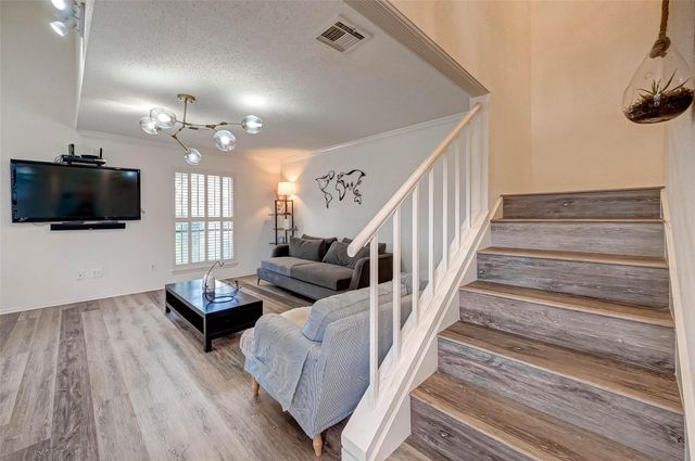 1908 Augusta Drive 7, Houston, TX 77057