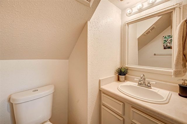 1908 Augusta Drive 7, Houston, TX 77057