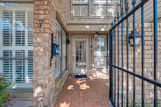 1908 Augusta Drive 7, Houston, TX 77057