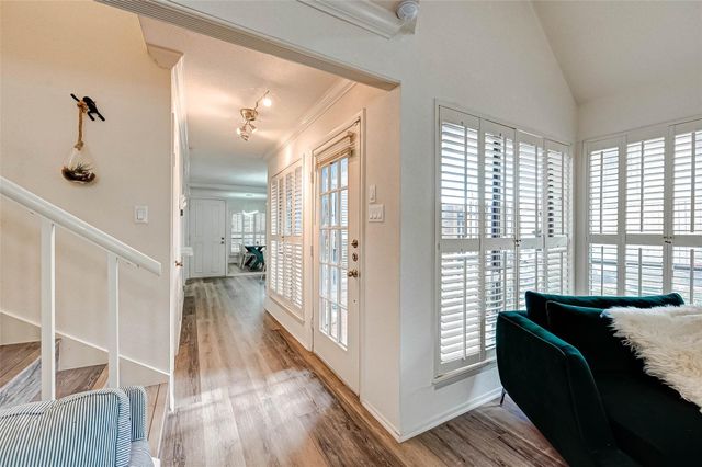 1908 Augusta Drive 7, Houston, TX 77057