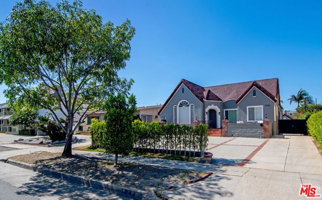 5761 W Olympic Boulevard, Los Angeles, CA 90036