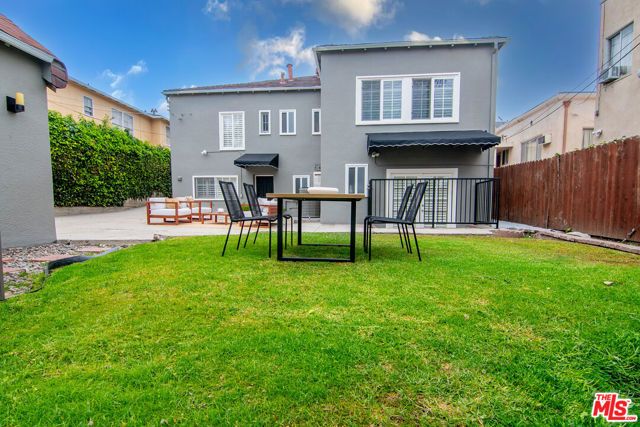 5761 W Olympic Boulevard, Los Angeles, CA 90036