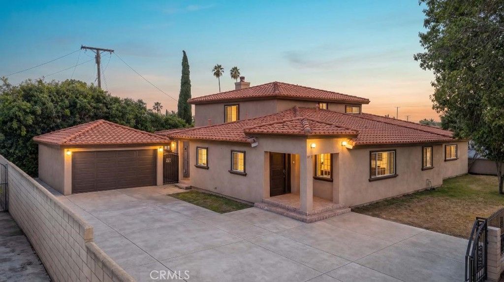 1042 W Mcfadden Avenue, Santa Ana, CA 92707 — exterior