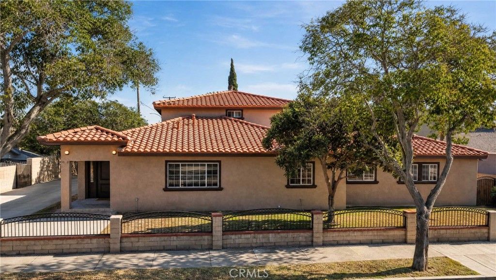1042 W Mcfadden Avenue, Santa Ana, CA 92707 — photo 3