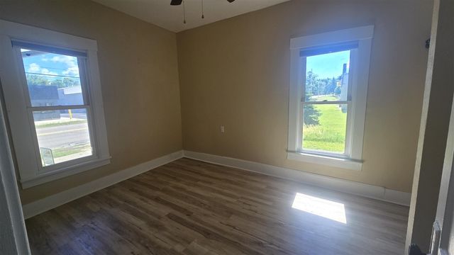 1349 W Michigan Avenue, Battle Creek, MI 49037