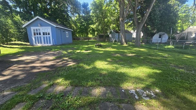 1349 W Michigan Avenue, Battle Creek, MI 49037