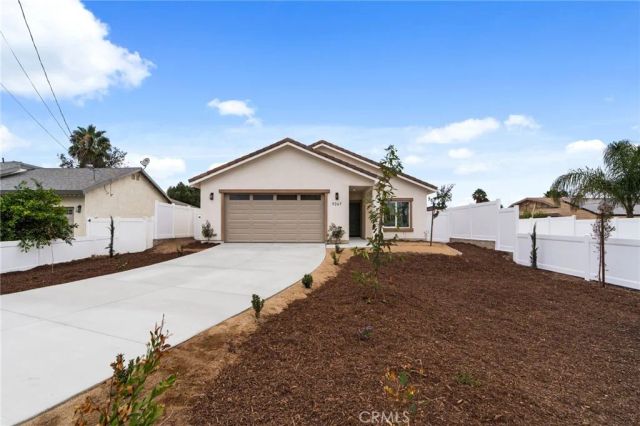 9267 Duncan Avenue, Riverside, CA 92503