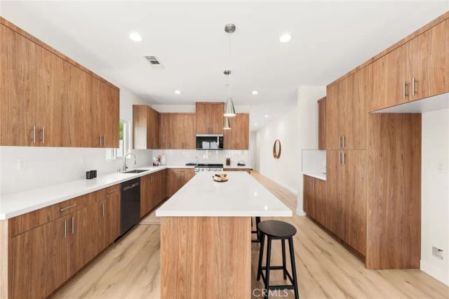 9267 Duncan Avenue, Riverside, CA 92503