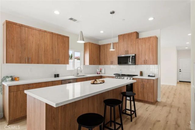 9267 Duncan Avenue, Riverside, CA 92503