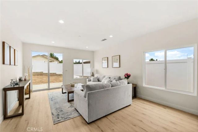9267 Duncan Avenue, Riverside, CA 92503