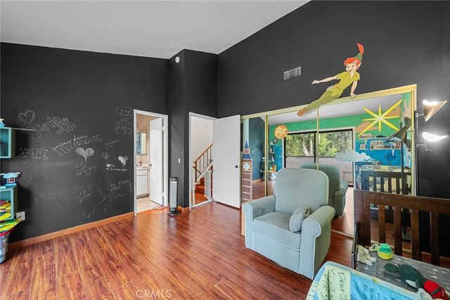7130 Glade Avenue J, Canoga Park, CA 91303