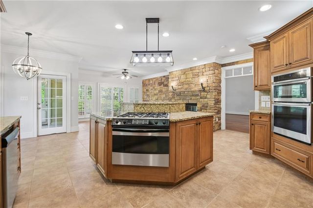 1038 Overlook Drive, Villa Rica, GA 30180