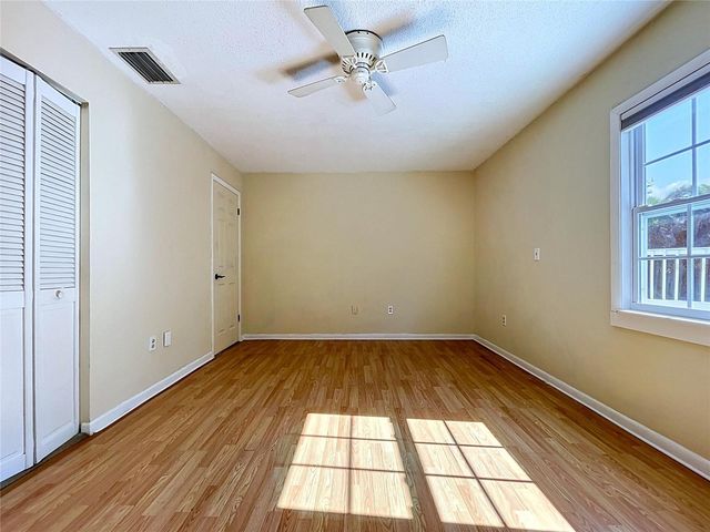 105 PETERSON LANE, Palm Harbor, FL 34683