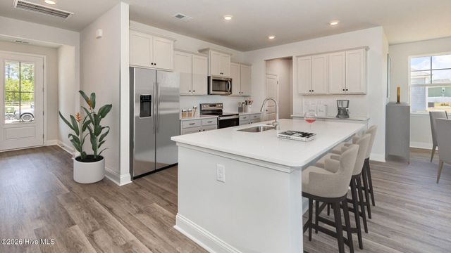 2142 Marietta Circle NW, Ash, NC 28420