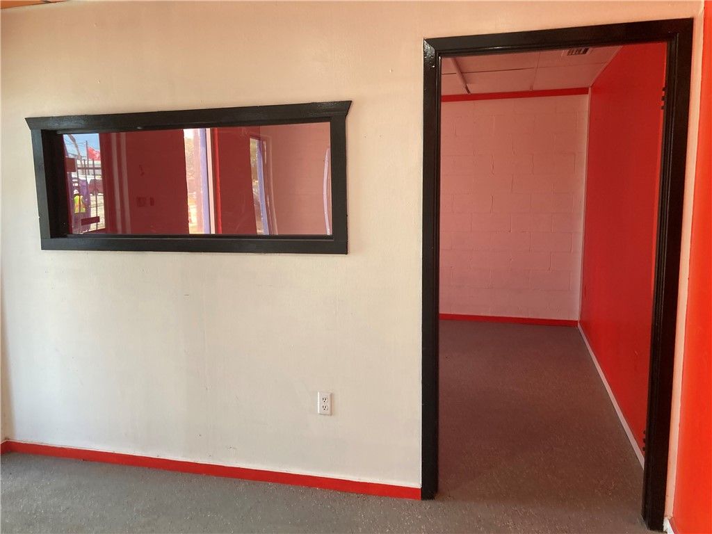 5125 Carroll, Corpus Christi, TX 78415 — photo 3
