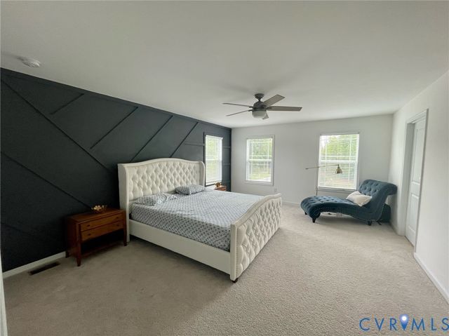 4557 Whinny Ln, Glen Allen, VA 23060
