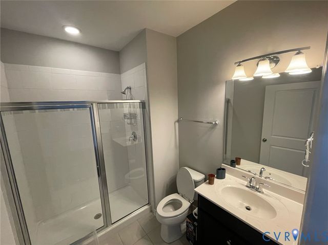 4557 Whinny Ln, Glen Allen, VA 23060