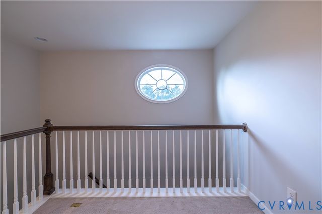 4557 Whinny Ln, Glen Allen, VA 23060