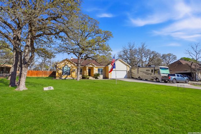 528 Jacobs, La Vernia, TX 78121