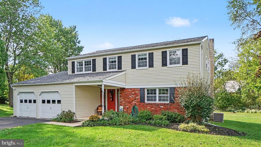 17 TEAKWOOD TER, Norristown, PA 19403 — exterior