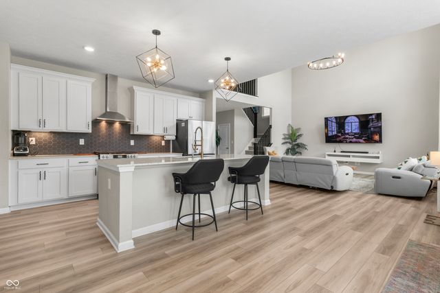 6291 Point Reyes, Brownsburg, IN 46112