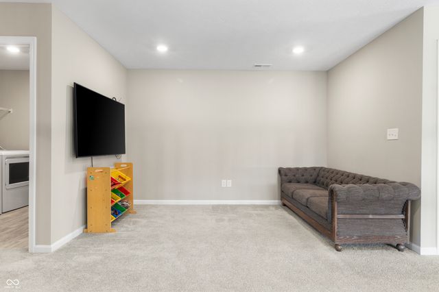 6291 Point Reyes, Brownsburg, IN 46112