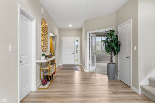 6291 Point Reyes, Brownsburg, IN 46112