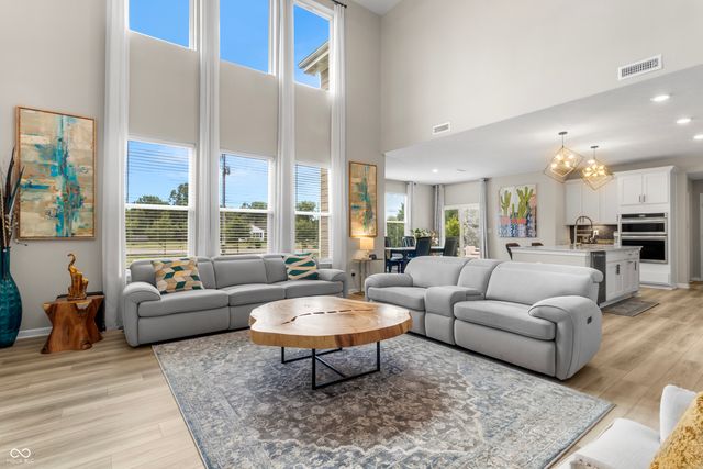 6291 Point Reyes, Brownsburg, IN 46112