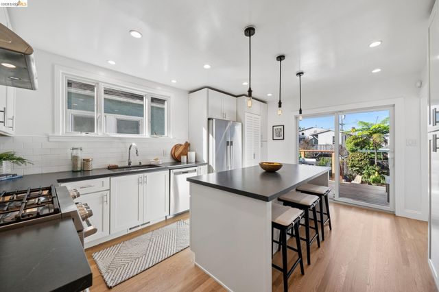 1114 Talbot Ave., Albany, CA 94706