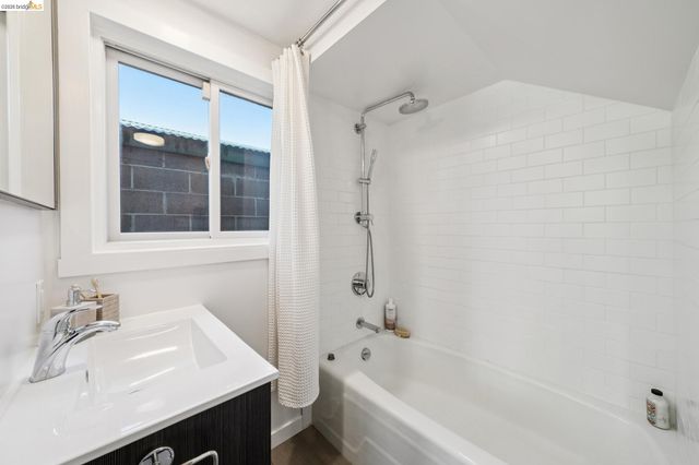 1114 Talbot Ave., Albany, CA 94706